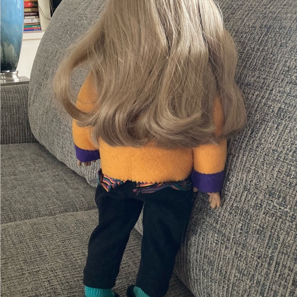 Like NEW Pleasant Company American Girl of Today Doll - Picture 4 of 10